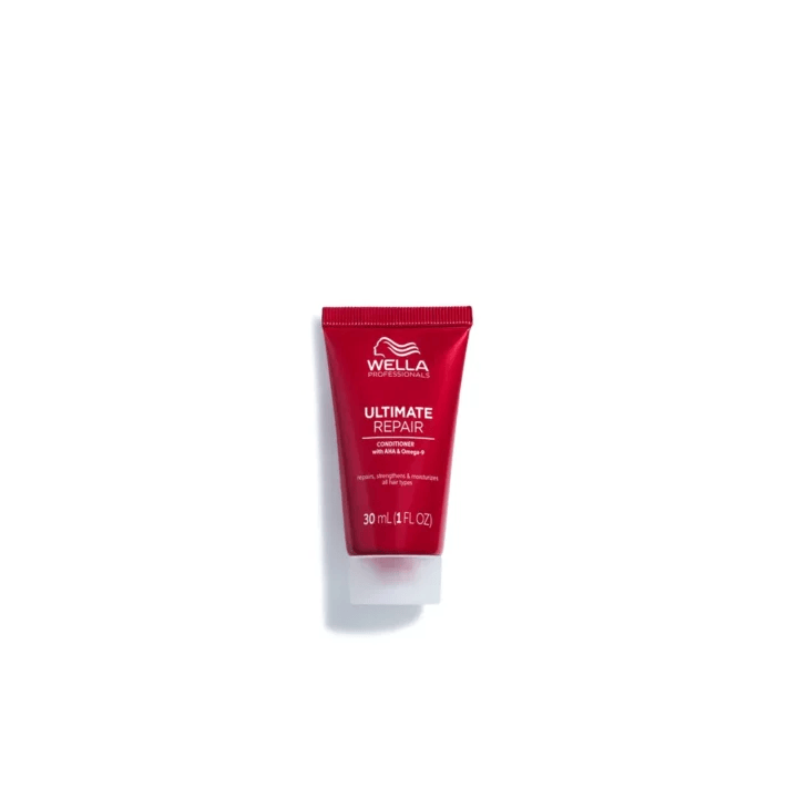 Wella Professionals Ultimate Repair Deep Conditioner Step 2